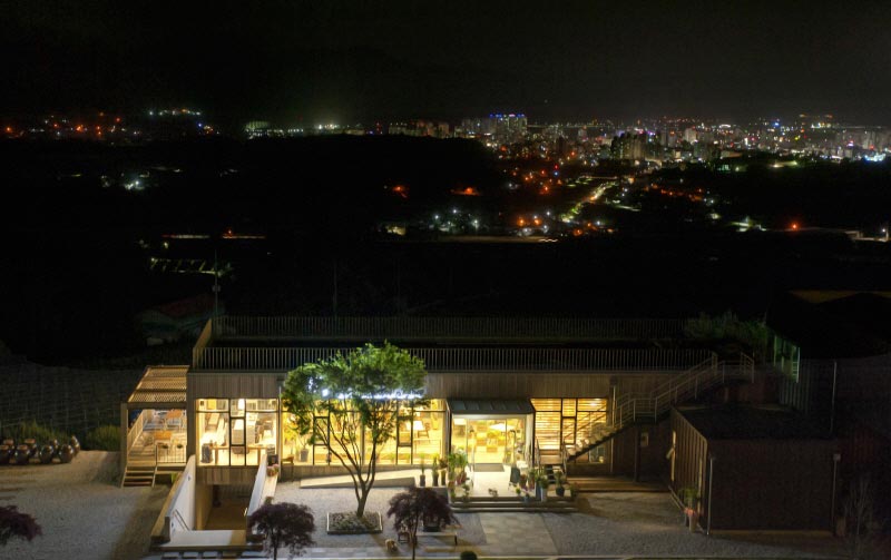 농가레스토랑 내부